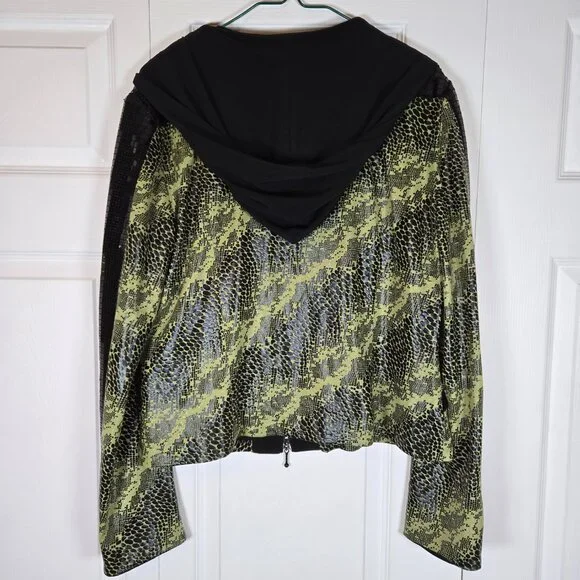 Joseph Ribkoff Short Snake Skin Pattern jacket - Picture 3 of 7